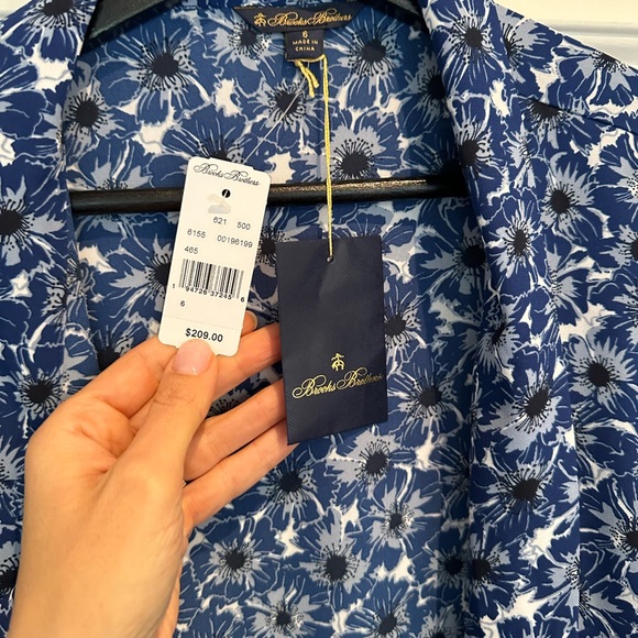 Brooks Brothers blouse - Picture 2 of 2